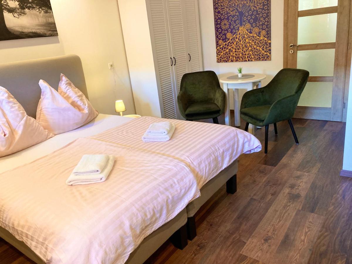 Guesthouse Mikulas Mikulov - Free Parking In The City Center Ngoại thất bức ảnh
