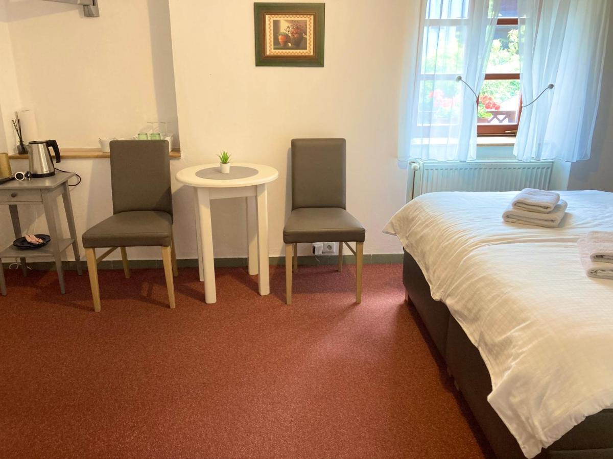 Guesthouse Mikulas Mikulov - Free Parking In The City Center Ngoại thất bức ảnh