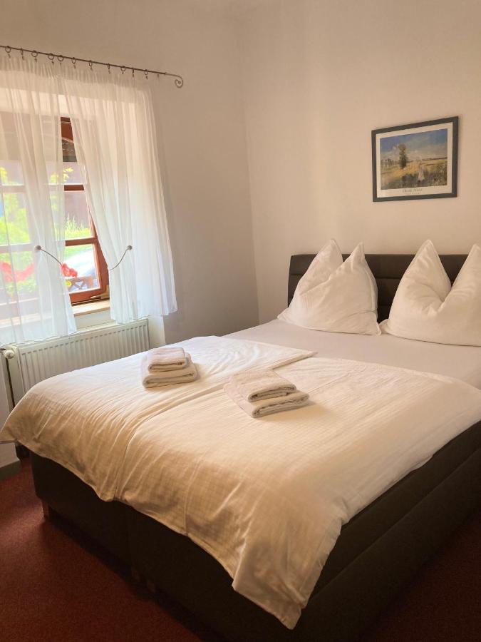 Guesthouse Mikulas Mikulov - Free Parking In The City Center Ngoại thất bức ảnh