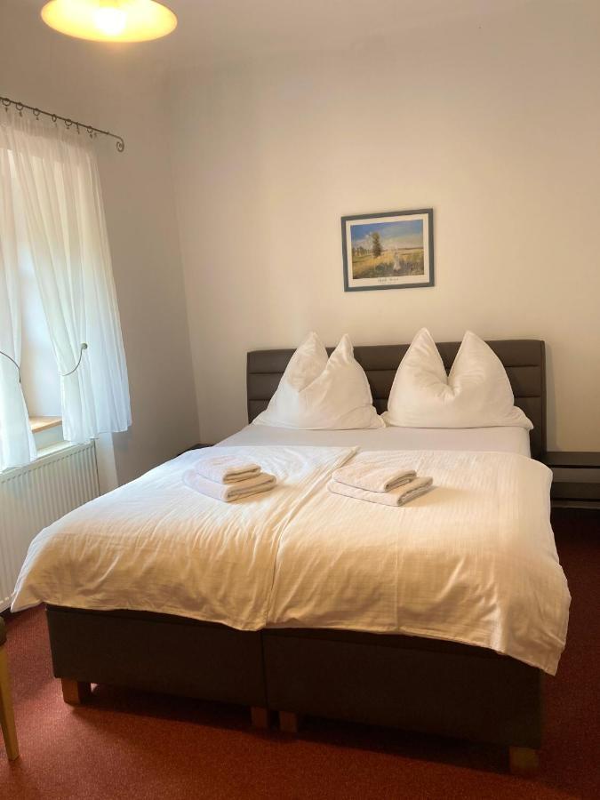 Guesthouse Mikulas Mikulov - Free Parking In The City Center Ngoại thất bức ảnh