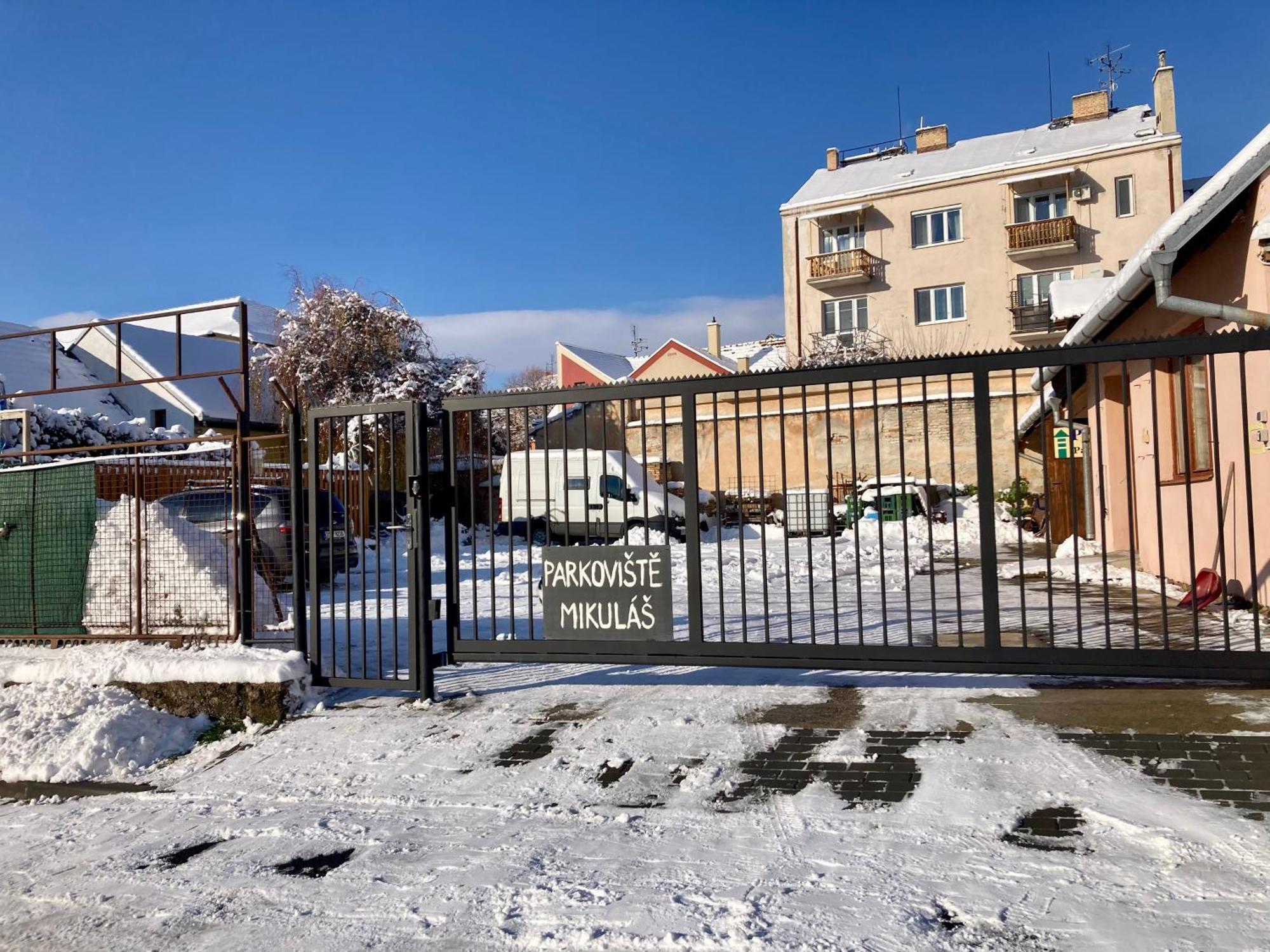 Guesthouse Mikulas Mikulov - Free Parking In The City Center Ngoại thất bức ảnh