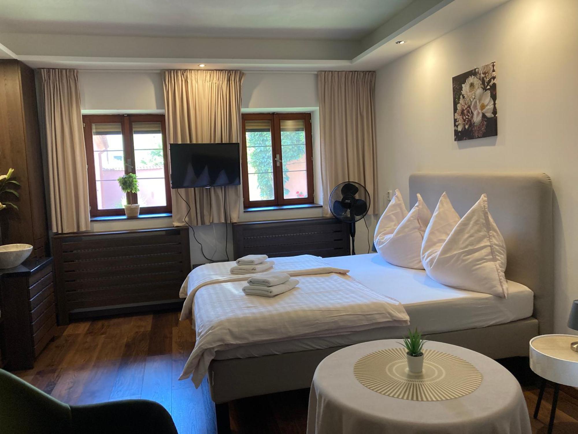 Guesthouse Mikulas Mikulov - Free Parking In The City Center Ngoại thất bức ảnh