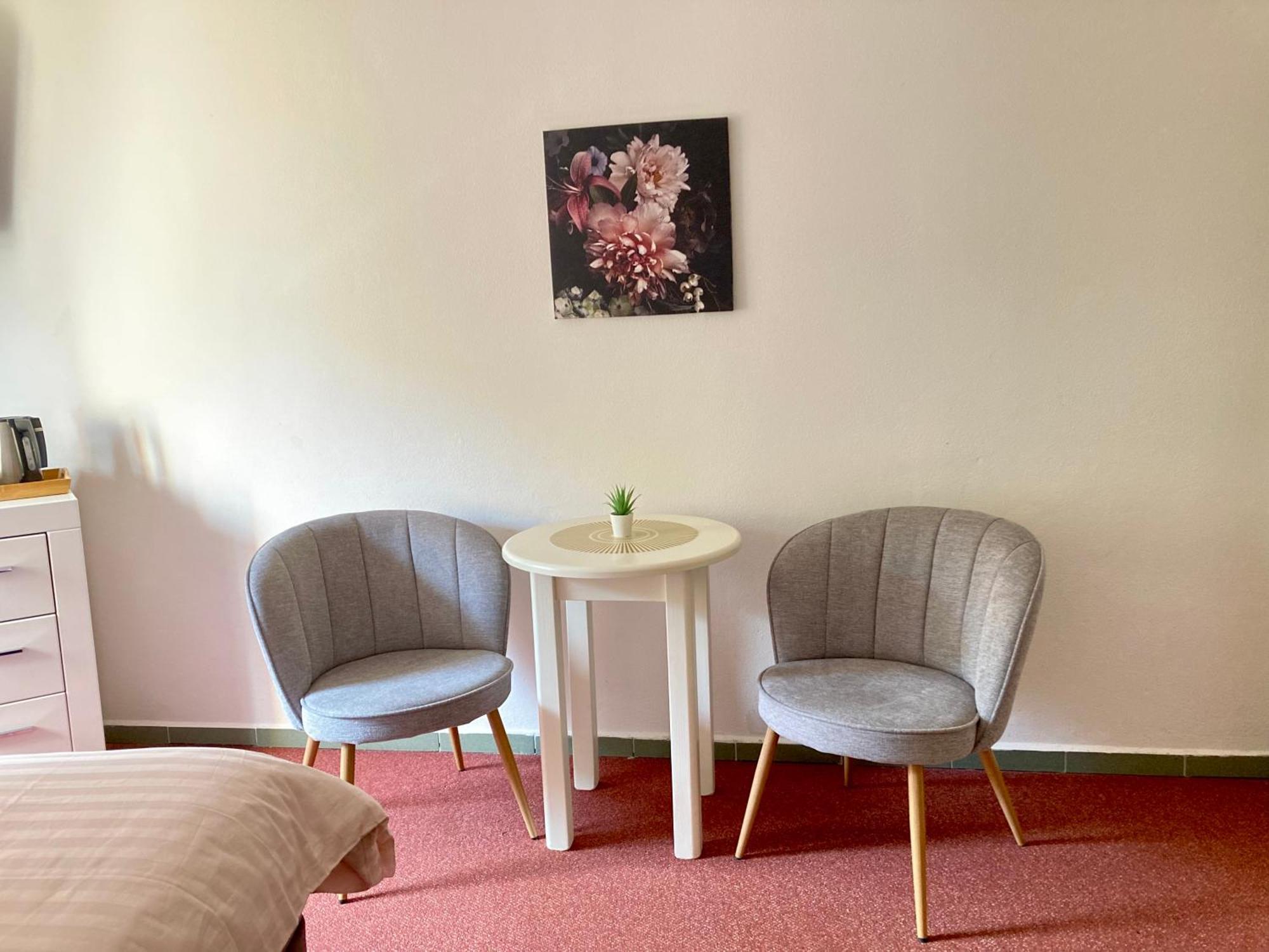 Guesthouse Mikulas Mikulov - Free Parking In The City Center Ngoại thất bức ảnh